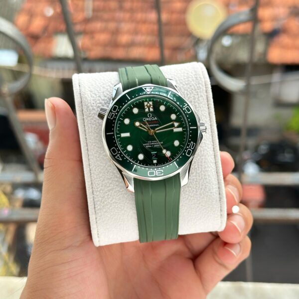 OMEGA SEAMASTER DIVER - Image 2